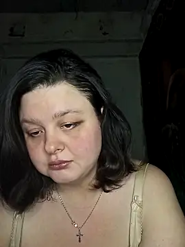 Linochka5012 online show from May 11, 2026, 7:55 pm
