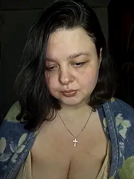 Linochka5012 online show from May 12, 2026, 7:55 pm