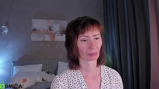 gracekellyyy online show from May 14, 2026, 4:08 am