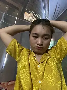 Cute-Sexyy online show from May 11, 2026, 7:25 am