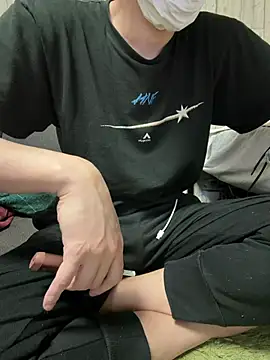 34mi online show from May 11, 2026, 1:50 pm