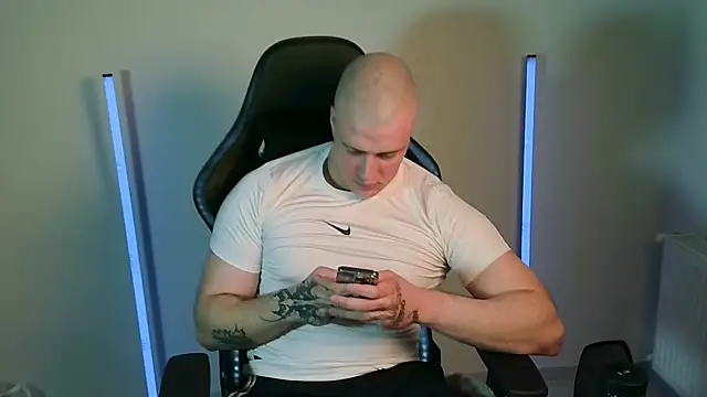 Bigbaald online show from May 8, 2026, 7:30 pm