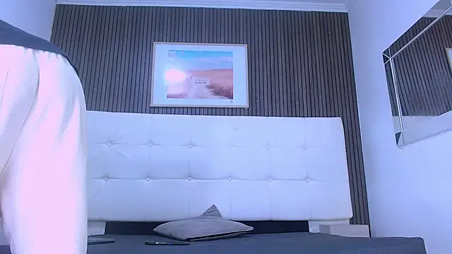 Snapshot of Dilan_Hall chatting on June 4, 2026, 3:40 pm Dilan Hall online show from June 4, 2026, 3:40 pm