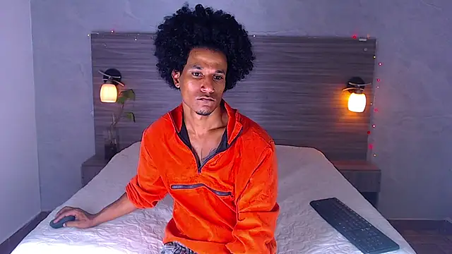 Snapshot of Dilan_Hall chatting on July 6, 2026, 6:10 pm Dilan Hall online show from July 6, 2026, 6:10 pm
