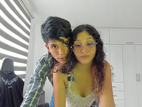 Motasandcalis online show from May 12, 2026, 9:01 pm
