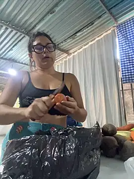 Afroditaxxx1 online show from May 13, 2026, 10:27 pm