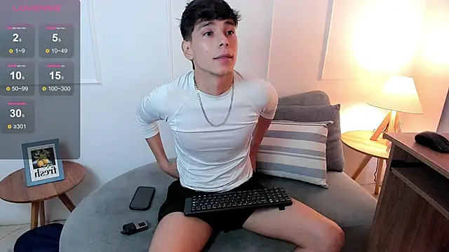 jacob colliins online show from June 18, 2026, 8:13 pm