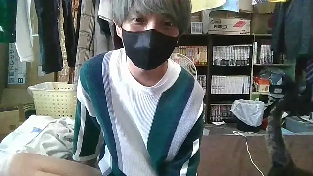 kazupan22 online show from May 25, 2026, 7:47 am