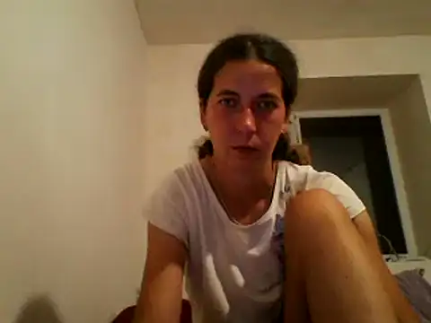 Snapshot of DanicaFey chatting on July 7, 2026, 6:56 pm DanicaFey online show from July 7, 2026, 6:56 pm