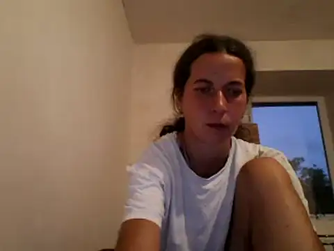 Snapshot of DanicaFey chatting on July 9, 2026, 6:12 pm DanicaFey online show from July 9, 2026, 6:12 pm