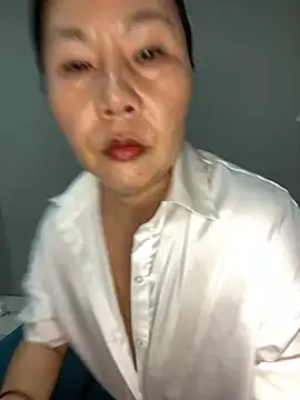 xiaoyun-10 online show from May 14, 2026, 2:57 pm