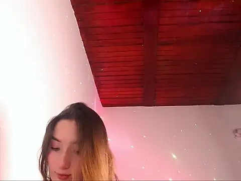 Valery Salmons online show from May 25, 2026, 5:08 pm