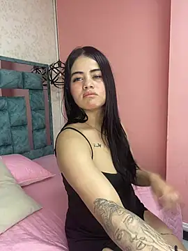 zoe martinez online show from May 23, 2026, 7:40 pm