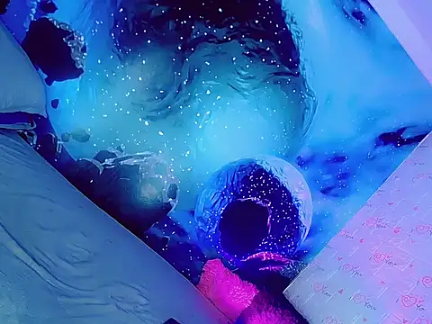 SamiraHot1 online show from June 14, 2026, 2:24 am