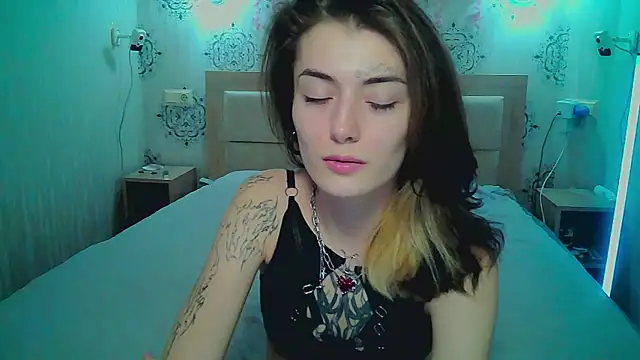 HarrisLola online show from May 30, 2026, 3:42 pm