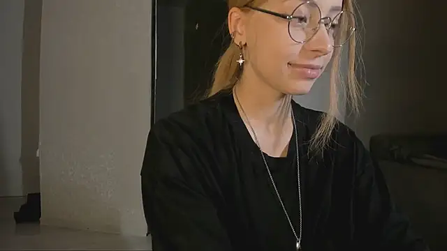 Snapshot of Jane_Bright chatting on February 10, 2025, 9:36 pm Jane Bright online show from February 10, 2025, 9:36 pm