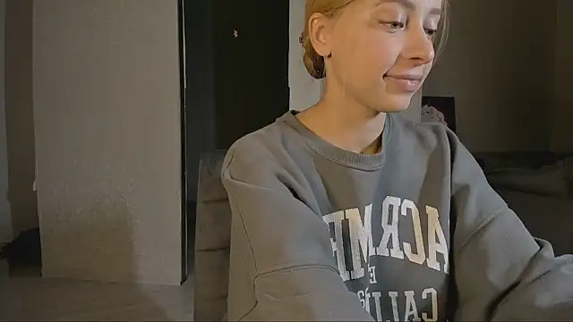 Snapshot of Jane_Bright chatting on February 28, 2025, 8:39 pm Jane Bright online show from February 28, 2025, 8:39 pm