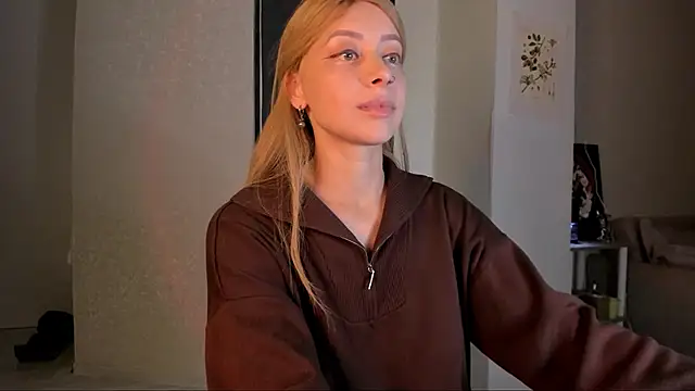 Snapshot of Jane_Bright chatting on March 18, 2025, 9:10 pm Jane Bright online show from March 18, 2025, 9:10 pm