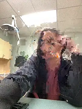 JosieX14 online show from May 13, 2026, 5:32 pm