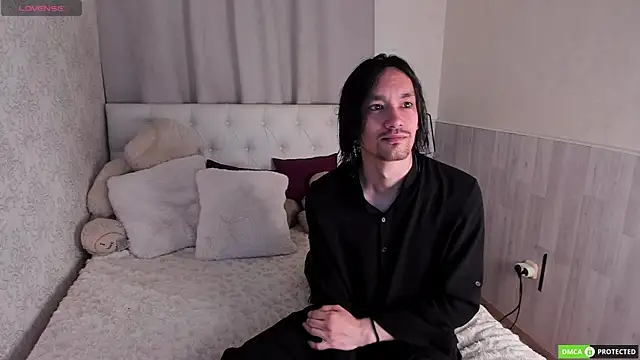 CalvinChapman online show from July 11, 2026, 3:20 am