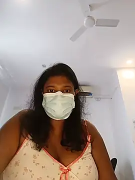 Xbees CT online show from June 5, 2026, 6:52 am