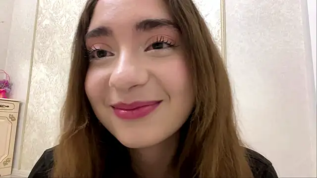 Rosie Sweety online show from May 14, 2026, 6:58 pm