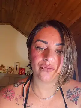 Adele Grey0202 online show from May 27, 2026, 3:47 am