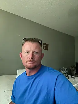 Snapshot of Allofitwayne chatting on May 17, 2026, 5:31 pm Allofitwayne online show from May 17, 2026, 5:31 pm