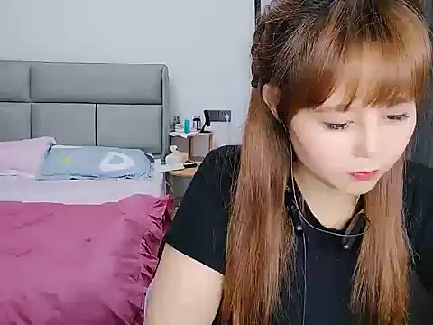 Snapshot of FUBAO123- chatting on May 17, 2026, 2:02 pm FUBAO123- online show from May 17, 2026, 2:02 pm