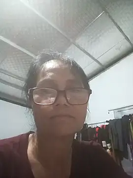 Vieekee online show from June 27, 2026, 12:55 pm