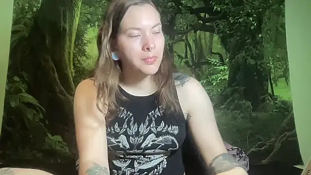 mo0ngoddess online show from April 8, 2026, 2:55 am