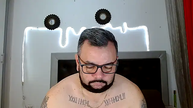 perverseveteranmanxxx online show from September 19, 2025, 4:51 pm