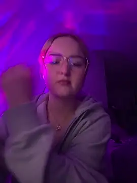 babymariex online show from May 12, 2026, 10:18 pm