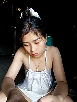 Kirix adra online show from May 14, 2026, 2:29 am