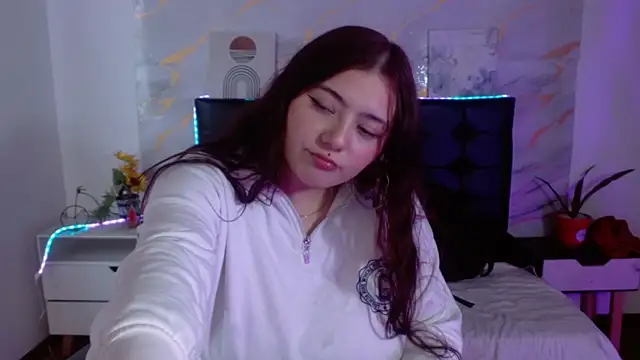 Snapshot of Lizeth_bigboob chatting on May 14, 2026, 12:23 pm Lizeth bigboob online show from May 14, 2026, 12:23 pm