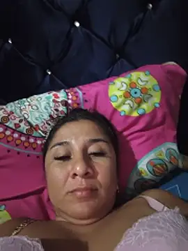 noemy-25 online show from June 30, 2026, 6:58 am