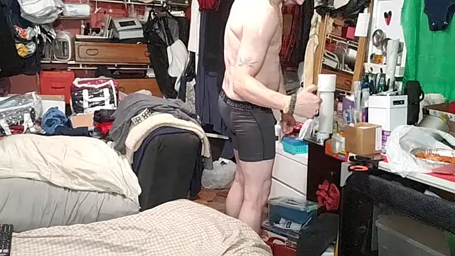 XxBigJim online show from July 21, 2026, 5:43 am
