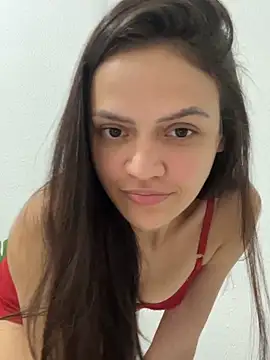 Snapshot of Sarah__hot chatting on May 29, 2026, 1:25 am Sarah hot online show from May 29, 2026, 1:25 am