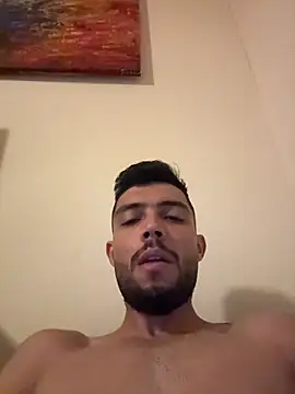 Snapshot of Z-man- chatting on July 7, 2026, 10:58 pm Z-man- online show from July 7, 2026, 10:58 pm
