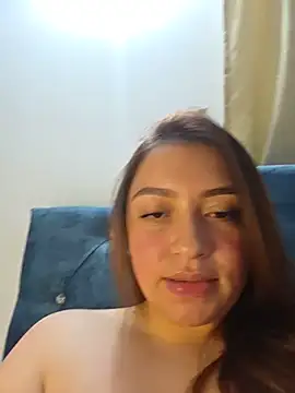 Snapshot of Veronicca_7 chatting on June 5, 2026, 3:24 am Veronicca 7 online show from June 5, 2026, 3:24 am