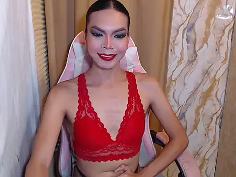 Snapshot of Serenamarqueza chatting on June 14, 2026, 6:43 pm Serenamarqueza online show from June 14, 2026, 6:43 pm