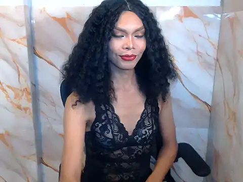 Snapshot of Serenamarqueza chatting on July 8, 2026, 6:34 pm Serenamarqueza online show from July 8, 2026, 6:34 pm