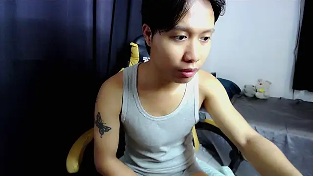 Snapshot of caspian_cum chatting on June 27, 2026, 1:43 am caspian cum online show from June 27, 2026, 1:43 am