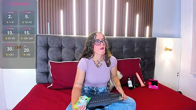 Hitana tattoo online show from June 26, 2026, 4:11 pm
