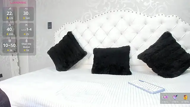 LilithBoneth online show from June 20, 2026, 8:33 pm