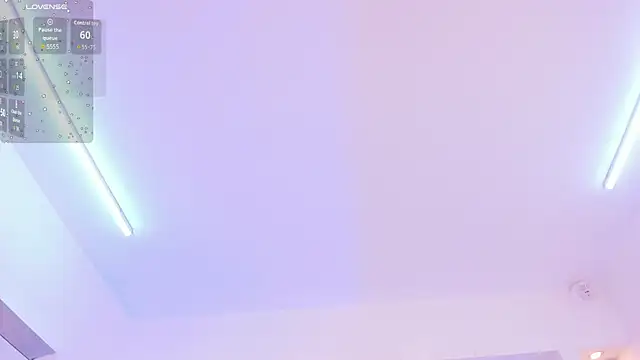 CristalCollins  online show from May 14, 2026, 5:58 am