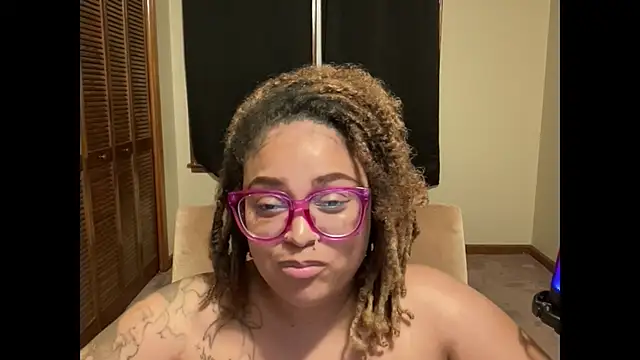 FaeAfterDark online show from June 25, 2026, 5:12 am