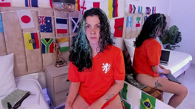 DinahCarter online show from June 19, 2026, 12:53 pm