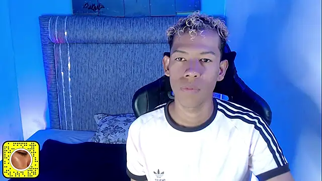 Taylerr 18 online show from May 14, 2026, 5:36 am