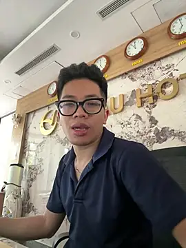 TienMinh233 online show from May 15, 2026, 10:00 am